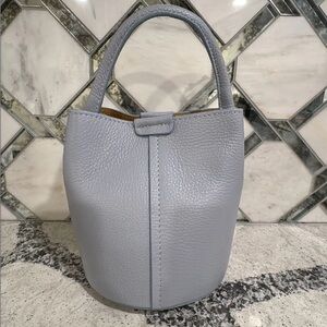 Elegant Light Blue Leather Bucket 
Made in Italy Light Blue w/strap